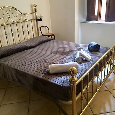 B&B Centro Storico 卡坦扎罗 外观 照片